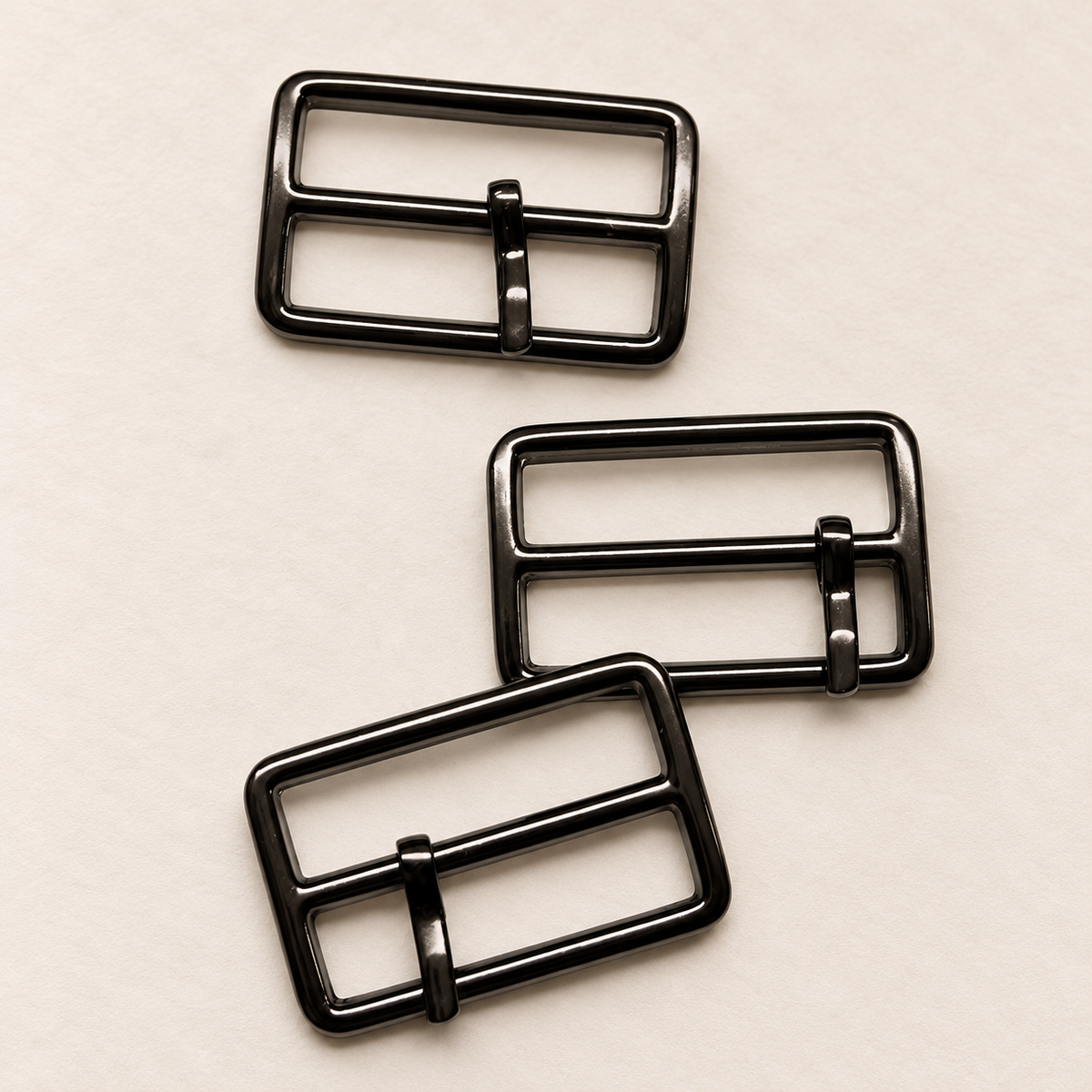 30mm Metal Prong Buckle