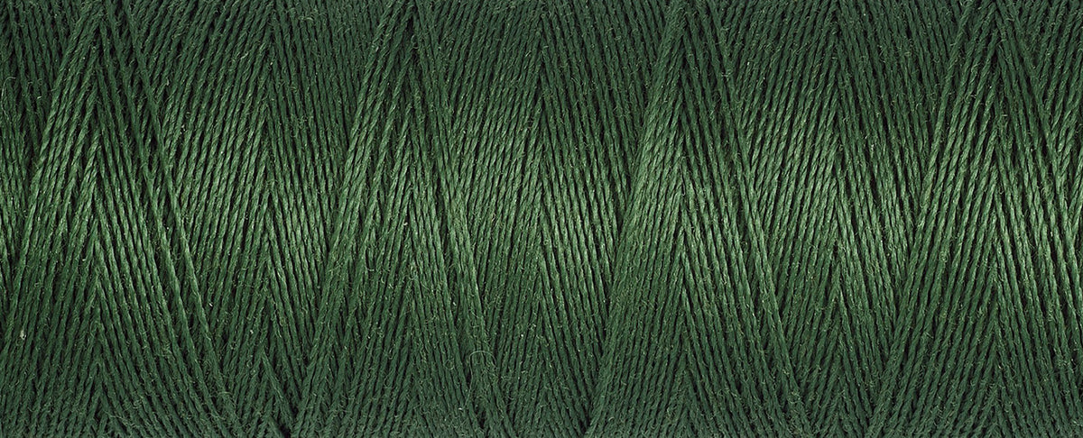 Gutermann colour 561