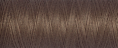 Gutermann colour 672