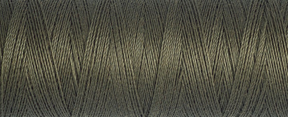 Gutermann colour 676